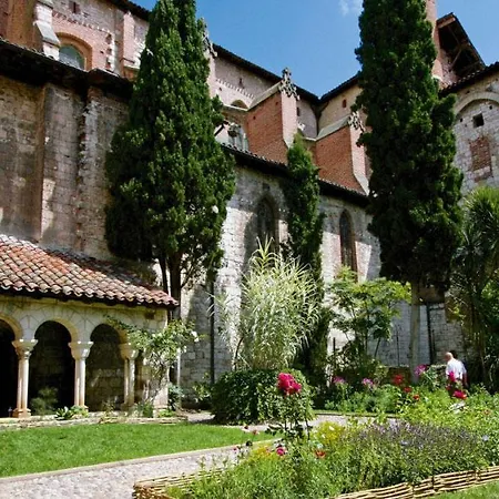 Superbe Appartement 60M2, Plein Centre Ville D'Albi